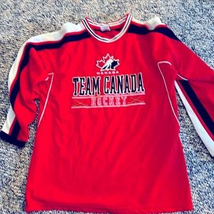 Medium team Canada jersey